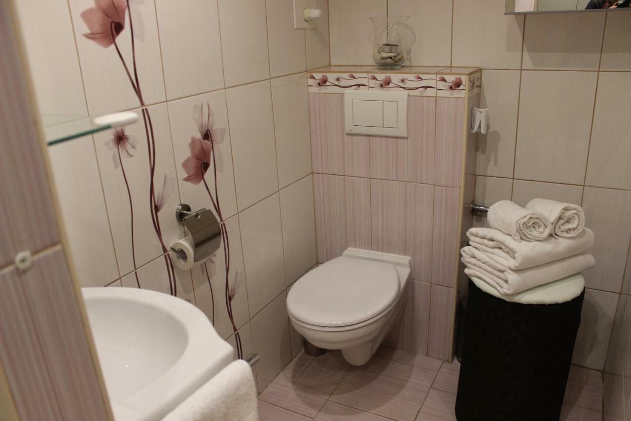 Residence Dobrovskeho Prag Eksteriør billede